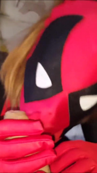 Zentai Deadpool sex oralny dziewczyna kostium