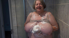 Chris44G: Chris44g - divertimento in doccia