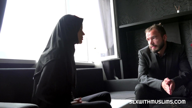 PornCZ: Muslim Bitch Sara Kay Fucked with Her Lawyer
