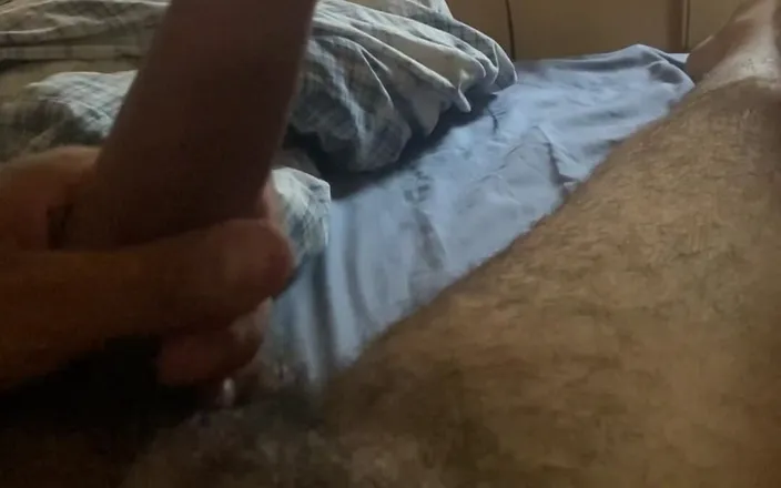 Evil white: Bed Wanking