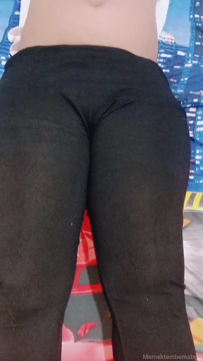 Asian girl videos: Busty Hijab