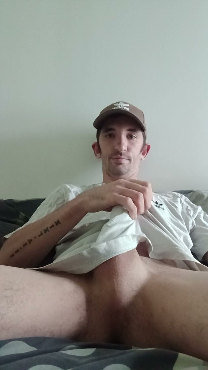 Alexis bondoux: Xxl Cock of a Young Guy with Cumshot