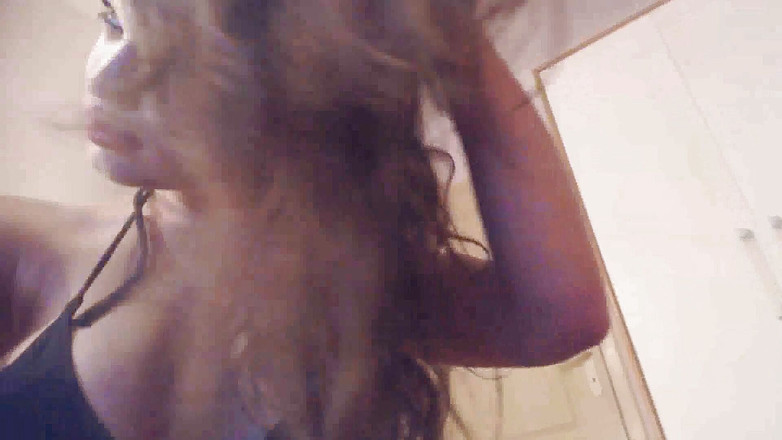 Foot Girls: Vivien的热辣色情性感靴子玩