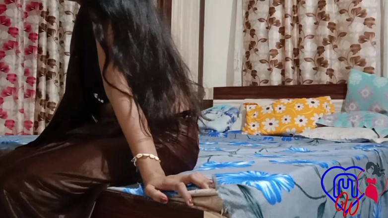Monawife: भाभी के साथ बात करें