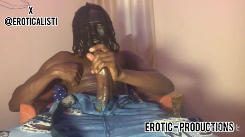 Eroticalistic: Ho bisogno di un ragazzo che possa eguagliare la mia...