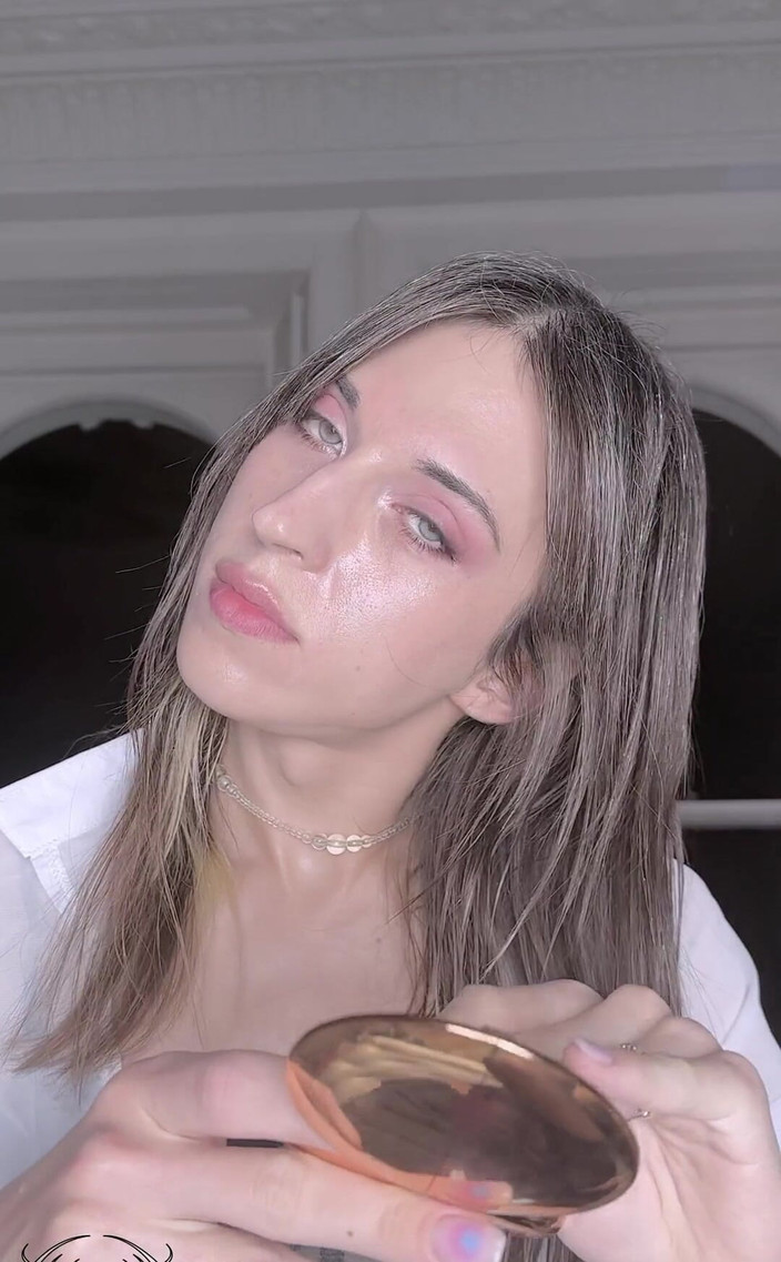 nbnabunny: 새해 복 많이 받으세요! 2023년은 여러분 각자에게 더 좋을 수 있기를 바랍니다!