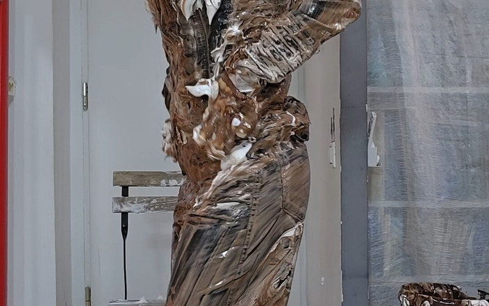 dafnedenoch: Pastel Humano En Cuero