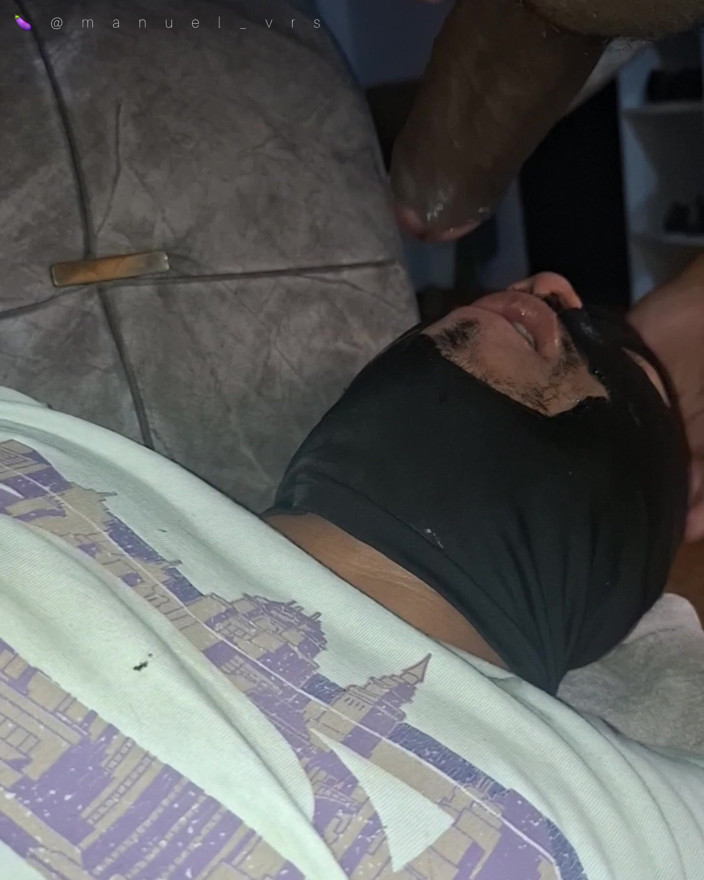 fullgag: Đồ đồng tính chịu đựng với dương vật đen