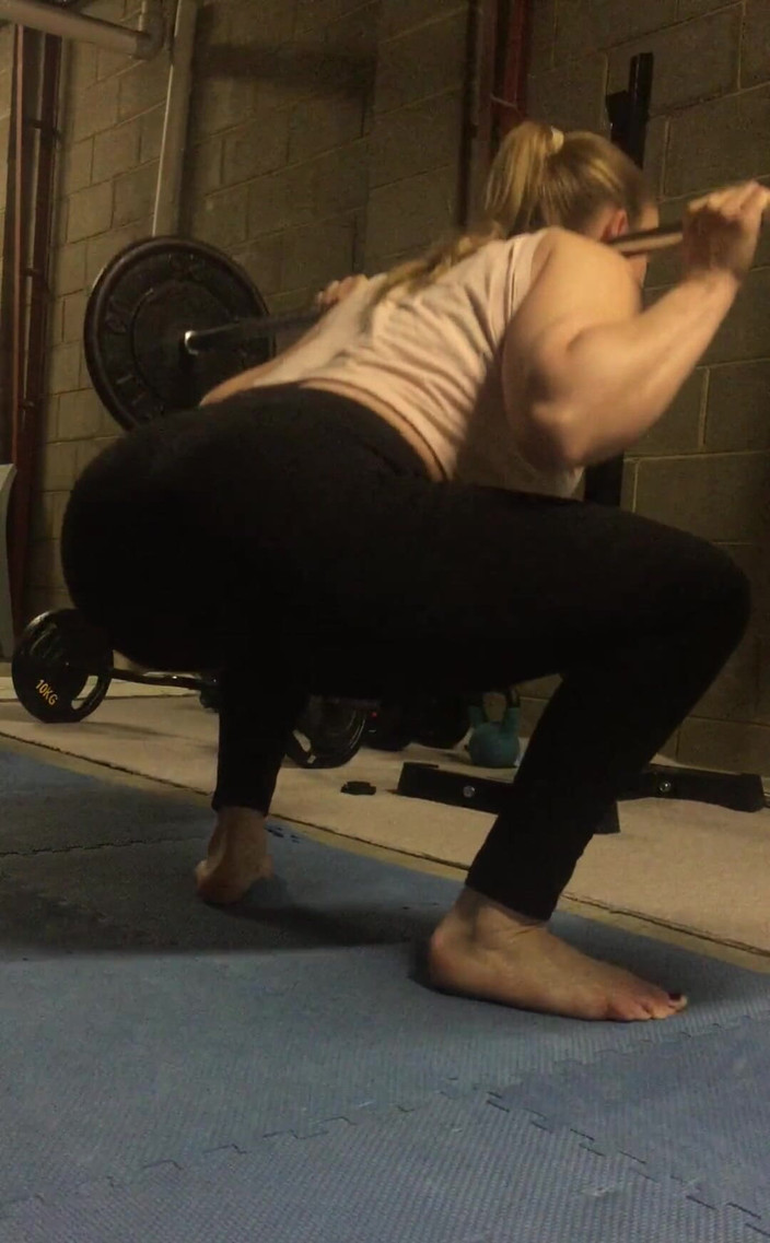 Michellexm: レギンスでのお尻のトレーニング