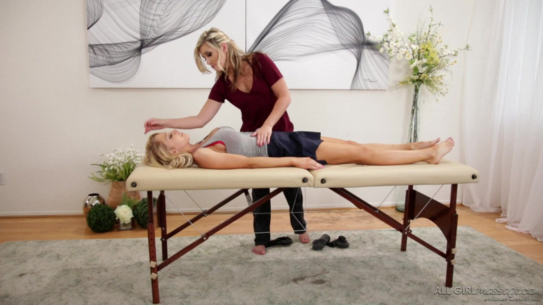 All Girl Massage: ALLGIRLMASSAGE - Под юбкой