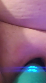Milf caliente se solitaría