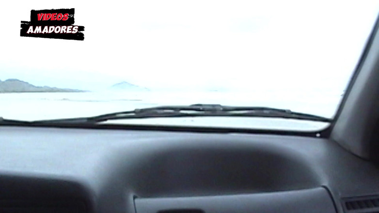 Amateurs videos: Follando a la mujer casada en el coche