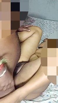 Bhabhi saje ptáka