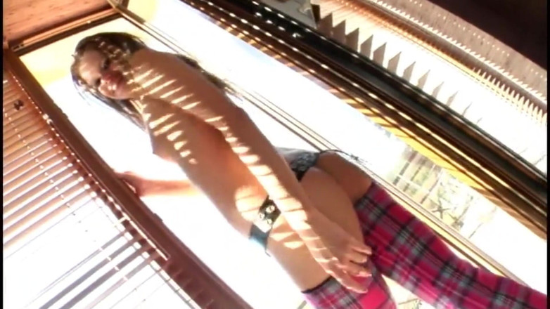 Cruel Media TV: Kontneuken en creampie met Jenny Noel