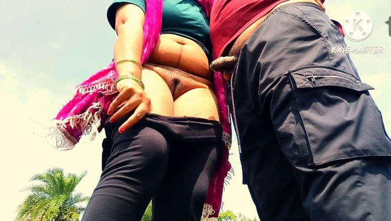 Abhikshasexvideos: Outdoor Sex and Blowjob by Indian Rich Girl Hot Hindi...