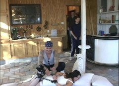 Galaxy Orgy: Gorąca laska gangbanged
