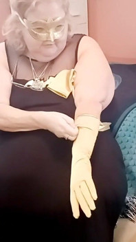 Saten altın eldivenler fetiş oyun iri güzel kadın tarzı