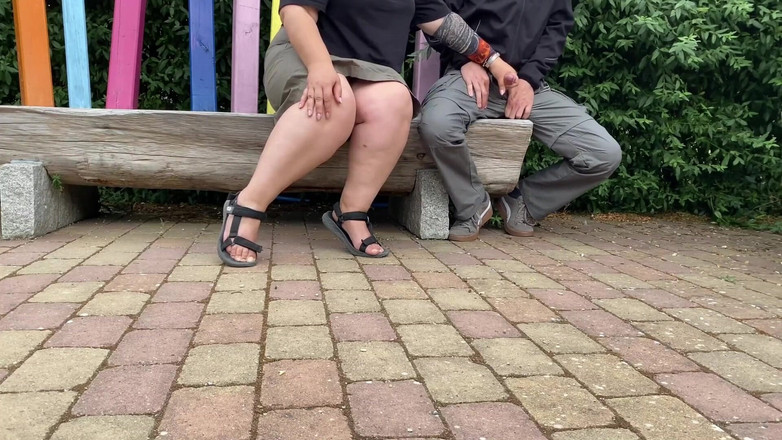 OurFetishLife: Ma belle-mère sait toujours comment me faire jouir