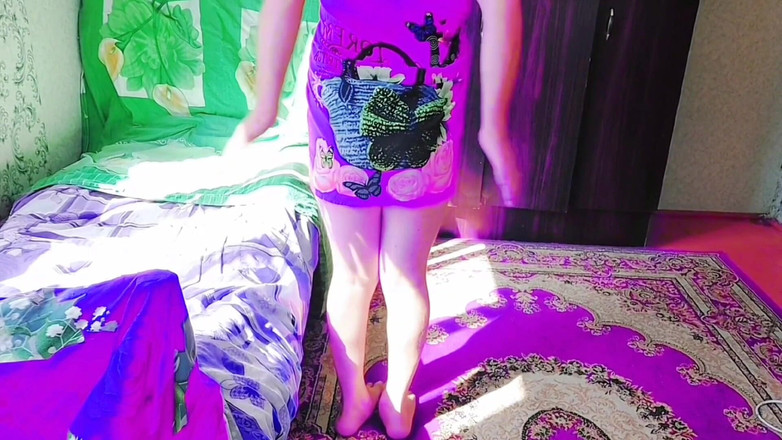 Kitty_Cross: Femboy 与美丽的身体炫耀那些性感的曲线