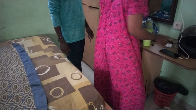 Tamil lesbian: Break Time