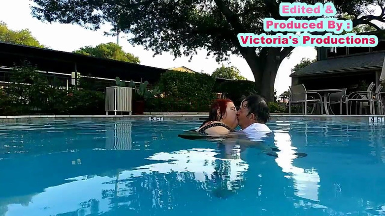 BBW nurse Vicki adventures with friends: L'infermiera Vicki E Il Bel Harry Si Stanno Divertendo a...