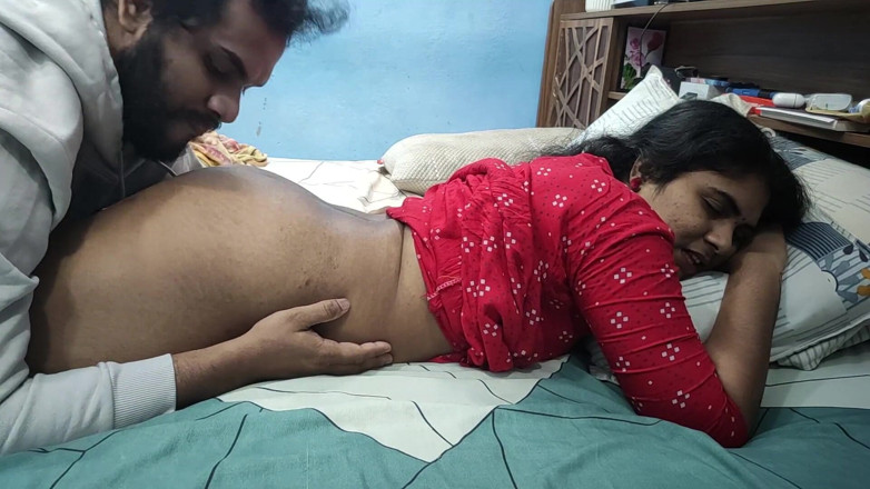 Vaigavarun45: Mallu üniversite öğretmeni öğrencisi, mallu üniversite öğretmeni ve öğrencisiyle mallu talk ile ateşli seks yapıyor, Hintli öğretmen...