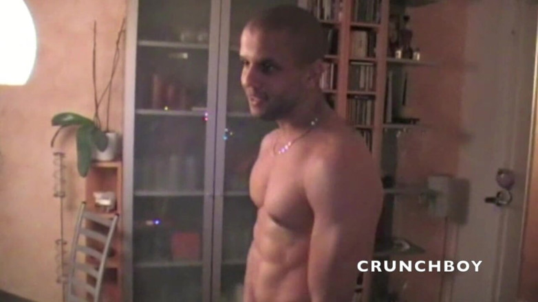 STRAIGHT BOY CURIOUS: Straight muscle Latino accept to have sex with me
