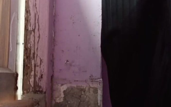 NaughtyWings: "sie ging komplett nackt im Videoanruf - er konnte seinen augen...