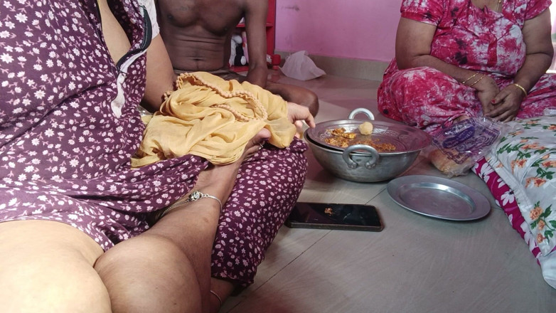 Reshmahotever: Tamil bebe caliente