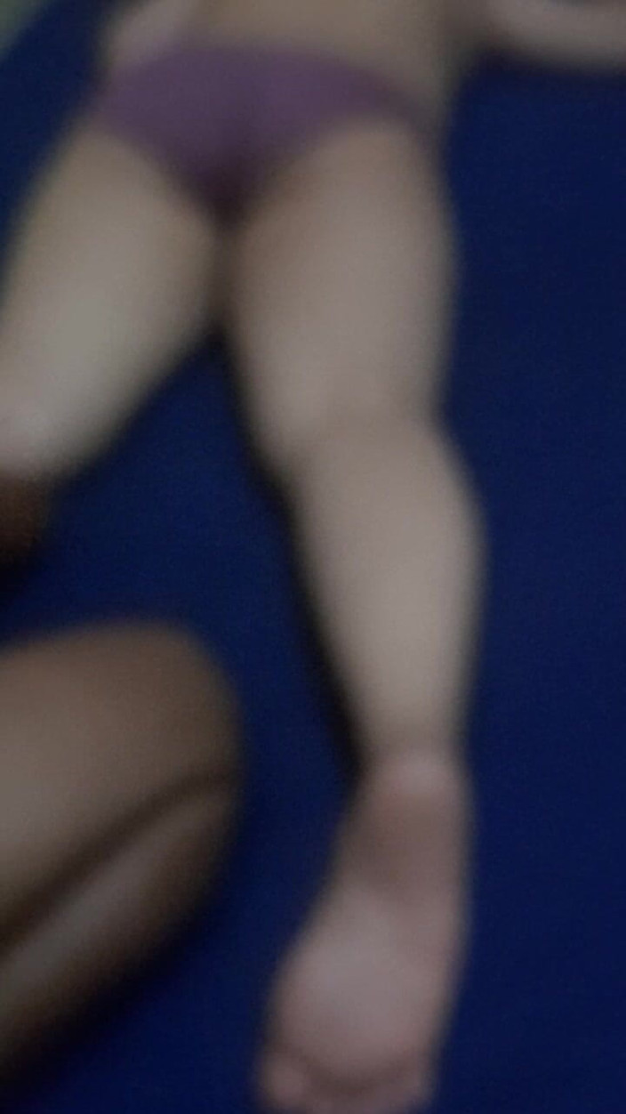 Angelina Pop: Während ich tanten-arsch massiere, stecke ich meinen schwanz in ihre...