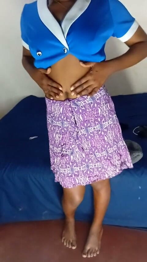 Dericky: O Show Particular Da Yunny22: Sensualidade À Flor Da Pele (sozinha)