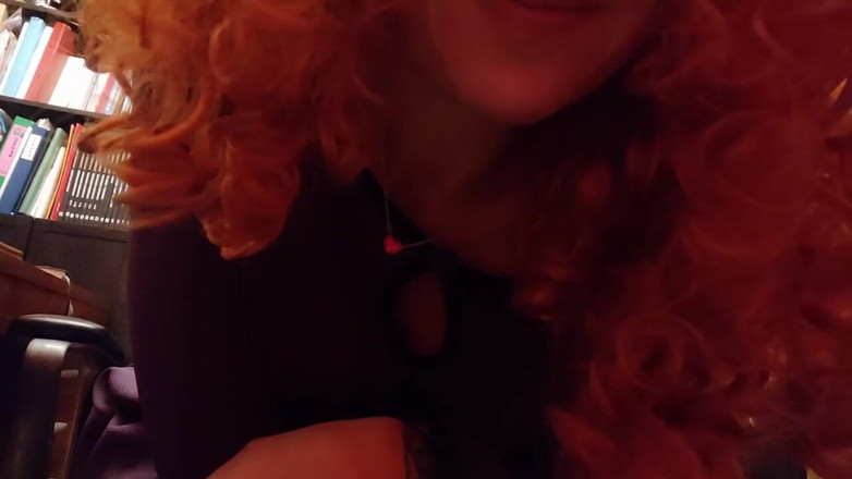 savannahamatoriale: Bad boss, fart on the leather chair