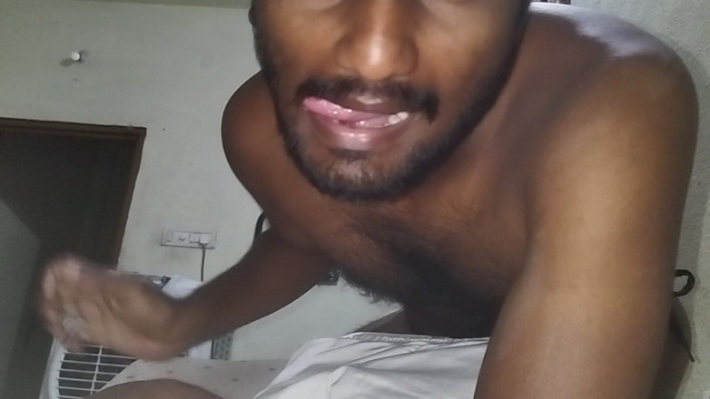 KUMBHA MANOJ KUMAR: Cewek sange ini dientot habis-habisan sama kontol besar sampai dicrot...