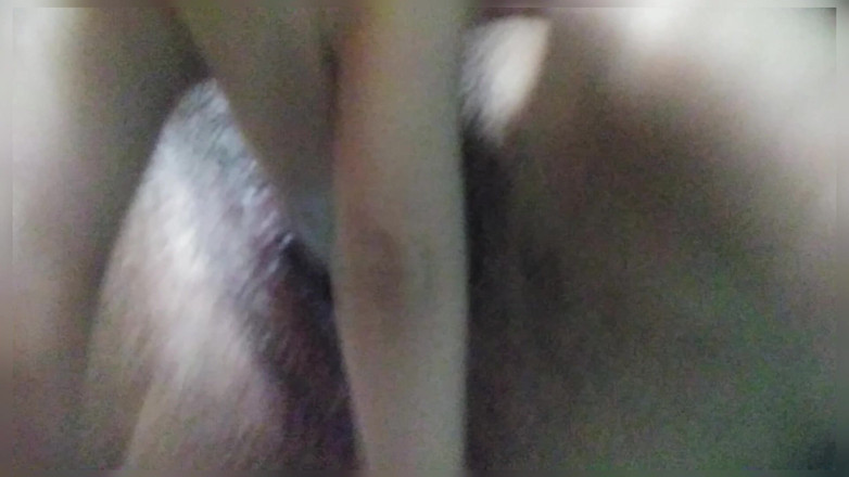 Sexy Aishaa: Amatérské sólo prstění