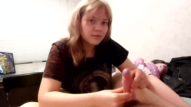 Furiyssh: Lul zuigen totdat ik veel sperma in mijn mond krijg -...