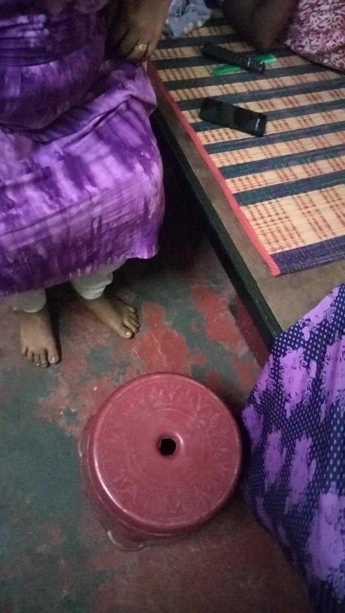 Tamil lesbian: Pierwsza noc - za strzelaniem