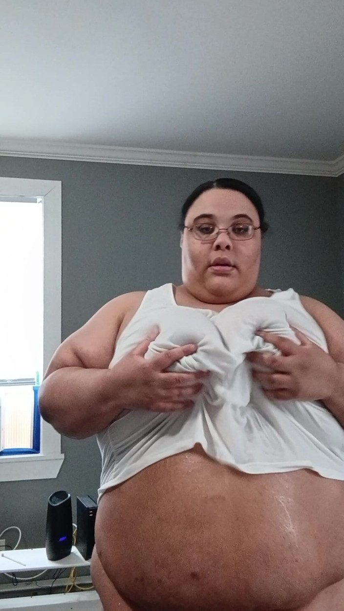 Jessica pigslut: Mokre cycki