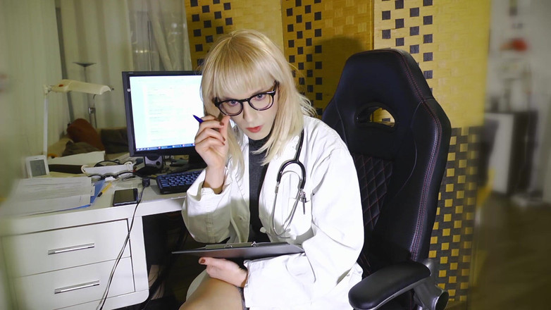 TV_Helena: Godziny konsultacji z Tranny Doc Helena! Przetestujmy swoją siłę! JOI...