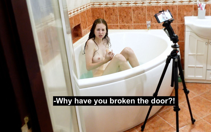 Anna Sibster: Ev arkadaşımı banyoda garip bir video çekerken yakaladım