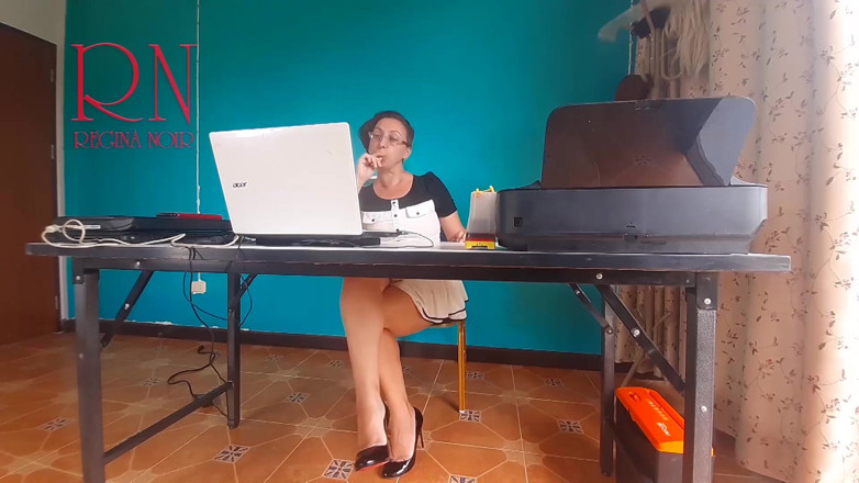 Regina Noir: SeXretary - Camera in the office. No panties secretary. Nude secretary