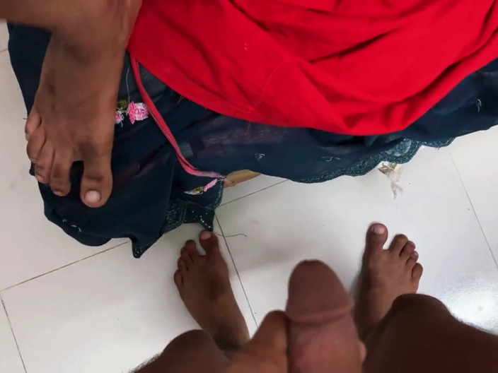 Bdsex24: Ngentot sama meddam seksiku waktu ibu tiriku lagi nggak di...