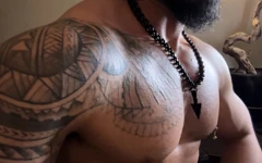 Reds and Muscles: Smoke N a Boner | Faphouse