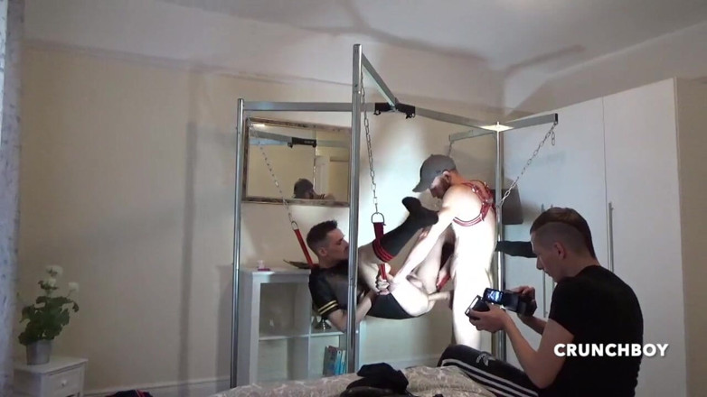 Home web camera: เว็บแคมสลัตโดนพ่อเลี้ยงเย็ดดิบในสลิง