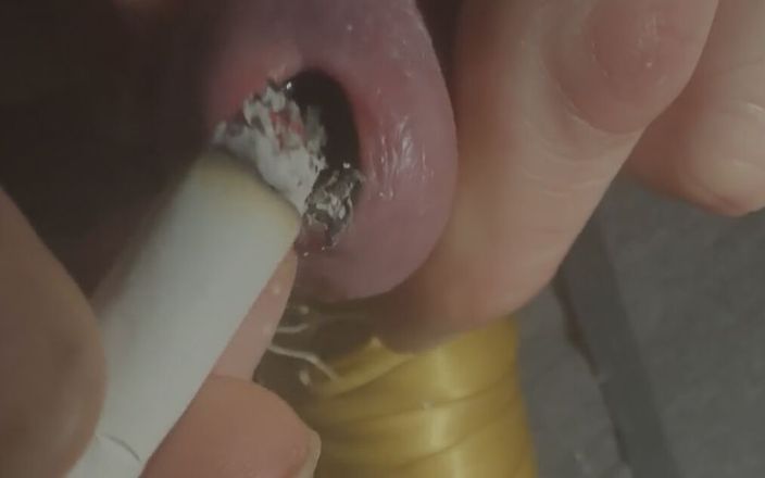 No limit cbt slave: Развлечение с сигаретой с уретрой
