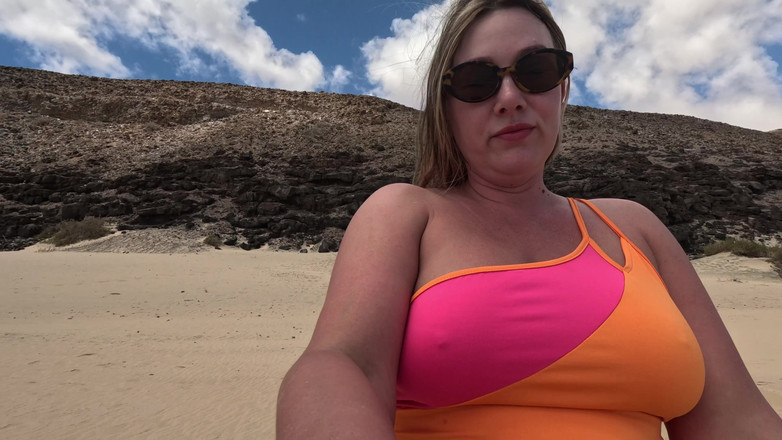 Emma Voyeur: Mijo Desespero Em Público Vestido Curto Dominação