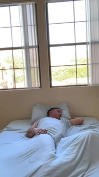 Duke Silver vypadá, že potřebuje pomocníka