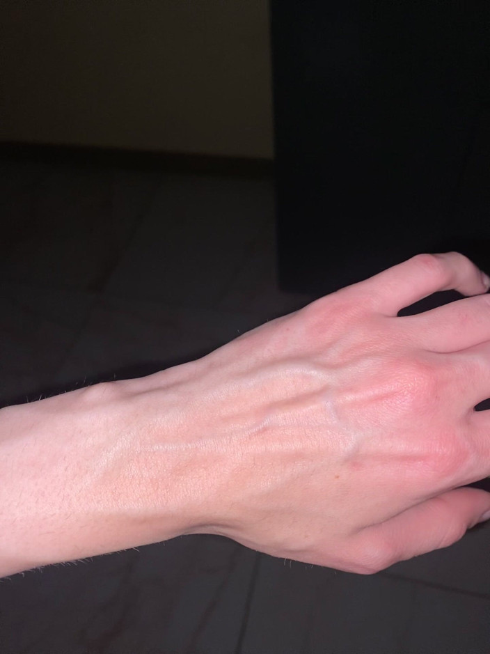 Princess Aisha: Plumped Veins After the Shower