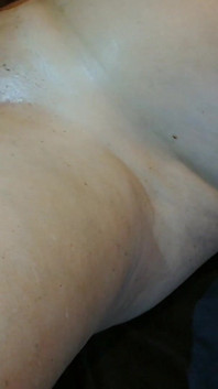Thủ dâm âm hộ ướt át