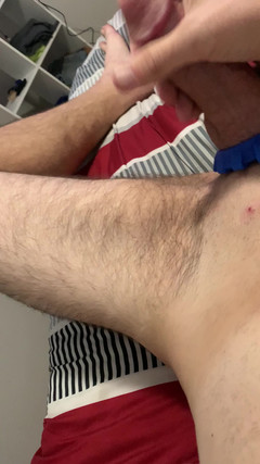 Partyrebel88: 从监狱回家的第一晚！