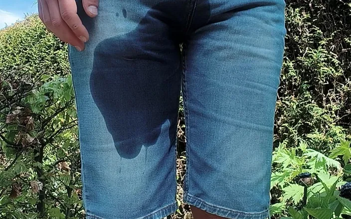 Legging wetting boy: Oops I did it again